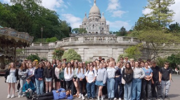 Honiton Students Say Bonjour to Paris on Unforgettable Trip