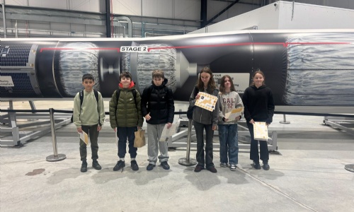 tor-bridge-high-students-at-spaceport-cornwall