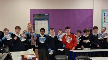 West Exe School Hosts Inspiring Science Festival with Support from Royal Society of Chemistry