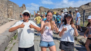 Isca Students Discover History and Culture During Italy Trip